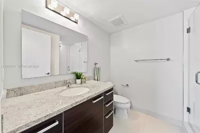 185 SW 7th St #2611, Miami, FL 33130 - Photo 22