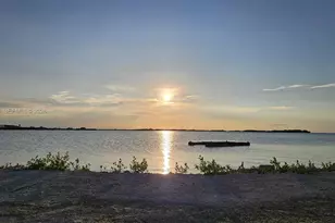 42A Barrier Reef Dr, Newport Beach, CA 00000 - Photo 28