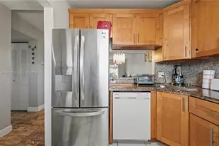 8380 Lagos De Campo Blvd, Tamarac, FL 33321 - Photo 1