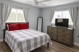 7600 NW 5th Pl, Margate, FL 33063 - Photo 8