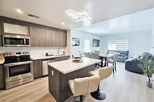 1938 Jackson St, Hollywood, FL 33020 - Photo 2