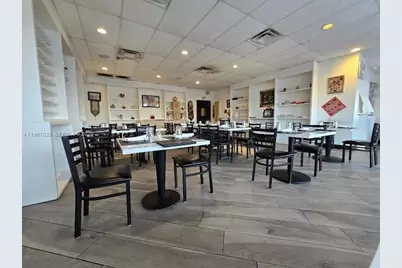 Restaurant For Sale Prime Business Opportunity Next To Bayshore Park, North Miami, FL 33181 - Photo 1