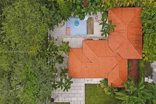 911 Mariana Ave, Coral Gables, FL 33134 - Photo 4