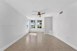 2841 N Oakland Forest Dr, Oakland Park, FL 33309 - Photo 6