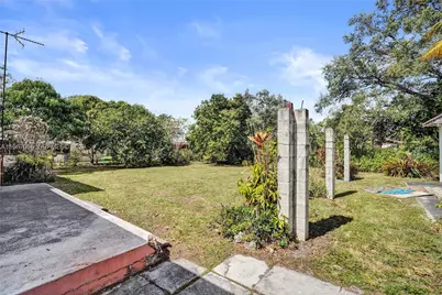 1775 NE 147th St, Miami, FL 33181 - Photo 46