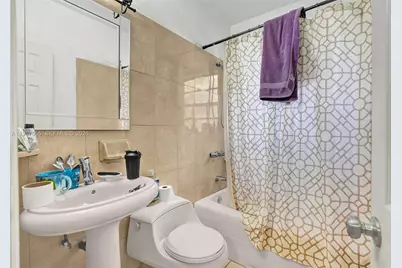 1775 NE 147th St, Miami, FL 33181 - Photo 30