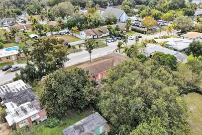 1775 NE 147th St, Miami, FL 33181 - Photo 20