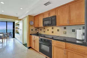 11113 Biscayne Blvd, Miami, FL 33181 - Photo 12