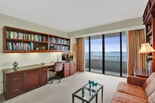 11113 Biscayne Blvd, Miami, FL 33181 - Photo 24