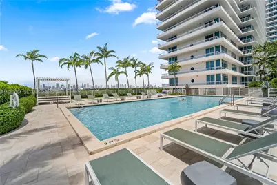 540 West Ave #911, Miami Beach, FL 33139 - Photo 28