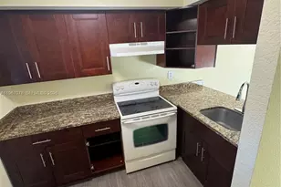 1101 W Prospect Rd, Fort Lauderdale, FL 33309 - Photo 10