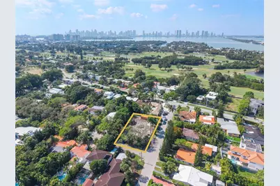2880 Fairgreen Dr, Miami Beach, FL 33140 - Photo 6