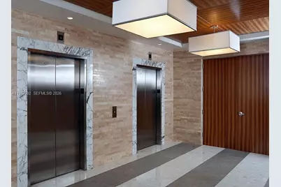 175 SW 7th St #2102, Miami, FL 33130 - Photo 4