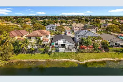 21102 SW 92nd Ct, Cutler Bay, FL 33189 - Photo 36