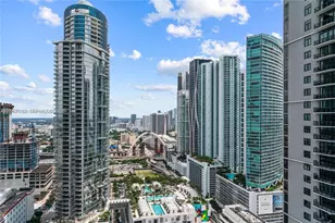 159 NE 6th St, Miami, FL 33132 - Photo 48