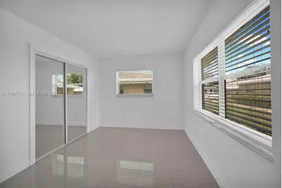 6957 SW 5th St, Margate, FL 33068 - Photo 22