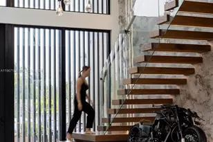 1102 Washington St, Hallandale Beach, FL 33019 - Photo 14