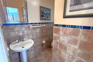 29-33 SE 4th St, Dania Beach, FL 33004 - Photo 12