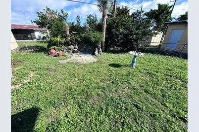 29-33 SE 4th St, Dania Beach, FL 33004 - Photo 32