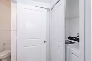 25128 SW 113th Pl, Homestead, FL 33032 - Photo 10