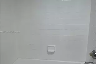 9993 Nob Hill Ct, Sunrise, FL 33351 - Photo 16