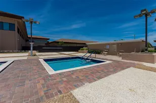 950 SW 138th Ave, Pembroke Pines, FL 33027 - Photo 30