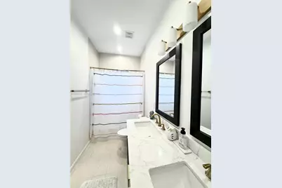 396 NE 33rd Ter, Homestead, FL 33033 - Photo 14