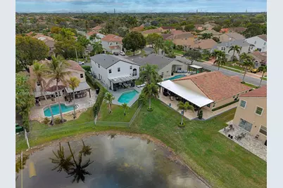 1034 NW 184th Way, Pembroke Pines, FL 33029 - Photo 62