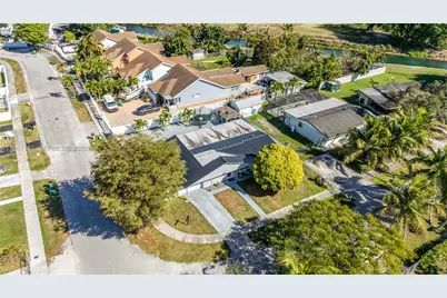 16035 SW 298th Ter, Homestead, FL 33033 - Photo 6