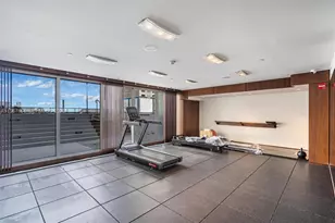 325 S Biscayne Blvd, Miami, FL 33131 - Photo 26