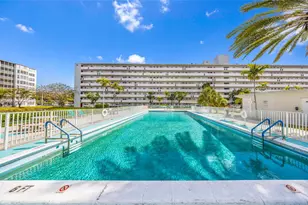 1750 NE 191st St, Miami, FL 33179 - Photo 42