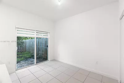 12121 NW 23rd Ct, Miami, FL 33167 - Photo 14