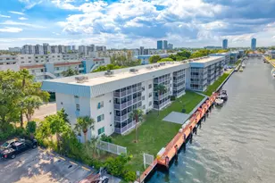 3849 NE 169th St, North Miami Beach, FL 33160 - Photo 46