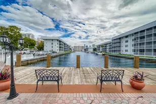 3849 NE 169th St, North Miami Beach, FL 33160 - Photo 24