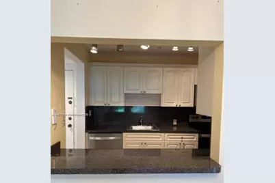 230 Lakeview Dr #107, Weston, FL 33326 - Photo 10