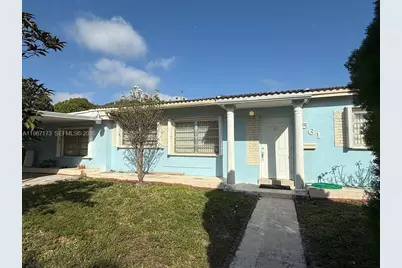 561 W 39th St #n/a, Hialeah, FL 33012 - Photo 2