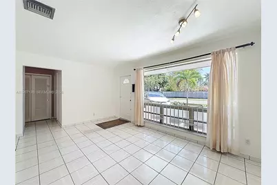 450 S Highland Ct #1, Hollywood, FL 33021 - Photo 12