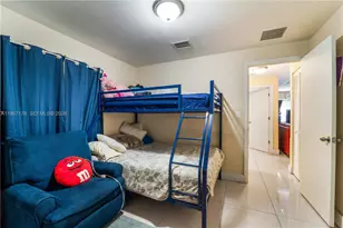 1371 NW 59th St, Miami, FL 33142 - Photo 22