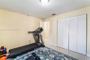 1371 NW 59th St, Miami, FL 33142 - Photo 24