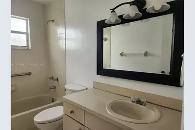 [Address not provided], Miami, FL 33172 - Photo 28