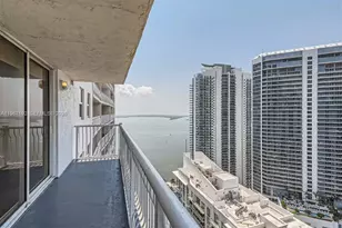 1200 Brickell Bay Dr, Miami, FL 33131 - Photo 2