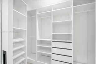 910 W 47th Ct, Miami Beach, FL 33140 - Photo 20