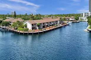 2689 NE 165th St, North Miami Beach, FL 33160 - Photo 54