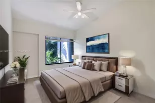 2689 NE 165th St, North Miami Beach, FL 33160 - Photo 14