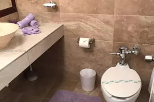 26 Diplomat Parkway, Hallandale Beach, FL 33009 - Photo 8