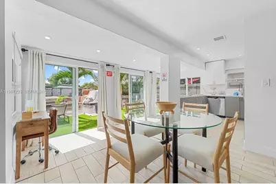 1469 NW 10th St, Dania Beach, FL 33004 - Photo 10