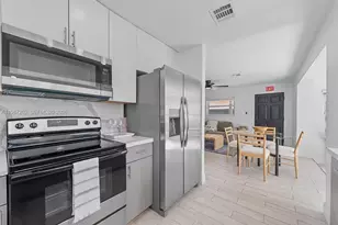 1469 NW 10th St, Dania Beach, FL 33004 - Photo 16
