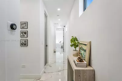 2320 SW 14th St, Miami, FL 33145 - Photo 20