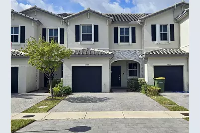 1332 SE 26th Ter, Homestead, FL 33035 - Photo 4