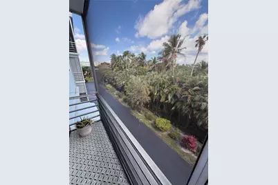 700 NE 14th Ave #409, Hallandale Beach, FL 33009 - Photo 10